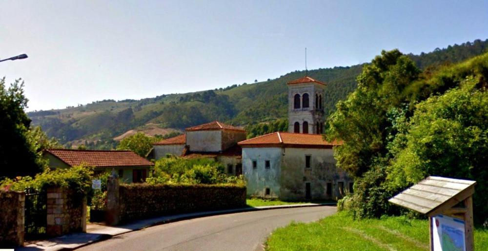Penzion La Vega De Pendueles Exteriér fotografie
